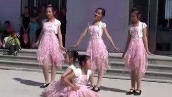 舞蹈捉泥鳅视频,欢乐无限——捕捉舞蹈魅力瞬间