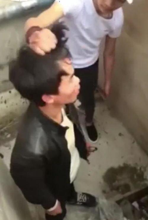 踩男人视频,踩男人视频的惊人内幕