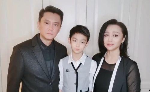 父亲朗诵视频,唤起岁月记忆的温暖瞬间