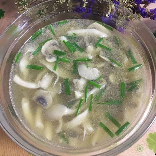 菌菇汤的做法视频,菌菇汤视频教程，美味营养一步到位