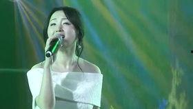 杨钰莹唱歌视频,歌声如梦，回忆涌动