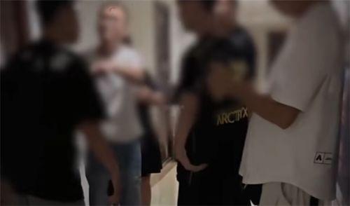 光屁股的视频,揭秘网络现象背后的真相