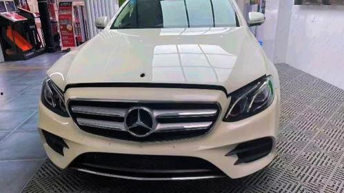 奔驰e300视频,豪华轿车典范，驾驭品质生活