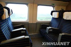 火车内视频,揭秘列车上的温馨瞬间与旅途故事