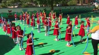 幼儿园敲鼓舞蹈视频,幼儿园敲鼓舞蹈欢乐瞬间