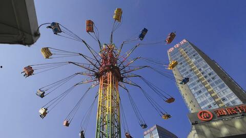 空中飞椅视频,刺激体验尽收眼底