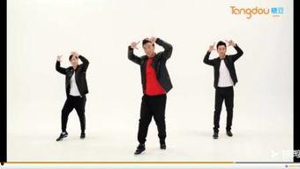 八戒八戒舞蹈视频,欢快节奏下的趣味演绎