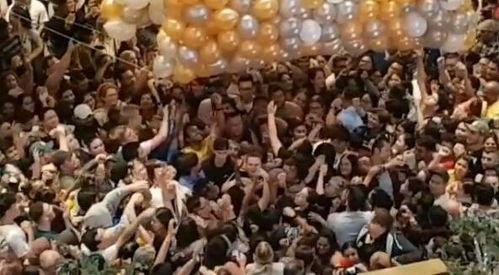 挤气球视频,揭秘挤气球视频的趣味与科学