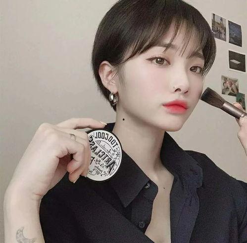 剪短头发视频,轻松打造时尚短发造型