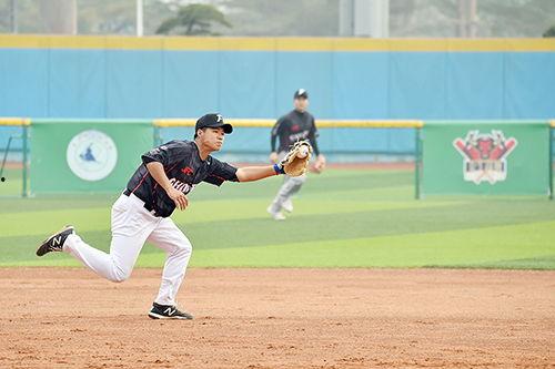 打垒球视频,精彩打垒球瞬间回顾