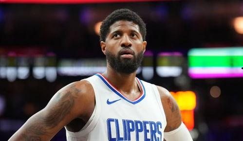 保罗乔治视频,篮球场上的英勇表现