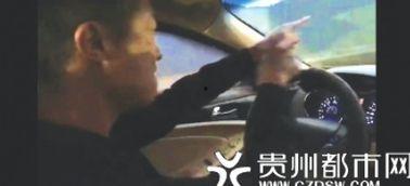 男生蹦迪视频,男生蹦迪视频展现动感魅力