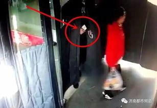 打小偷视频,勇敢市民携手警方擒获小偷