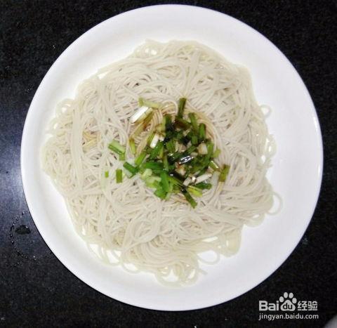 葱油面做法视频,香气扑鼻，美味可口