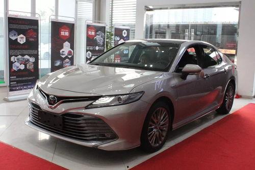 凯美瑞视频,驾驭科技，尽享舒适驾驶体验