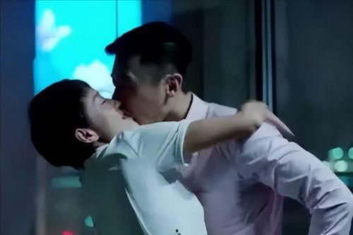 朱亚文吻戏视频,一场令人心动的吻戏瞬间