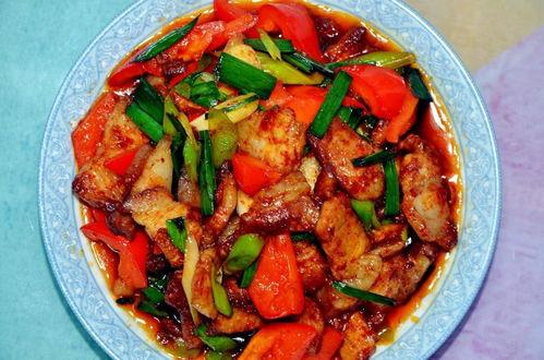 回锅肉做法视频,一招学会正宗回锅肉制作技巧